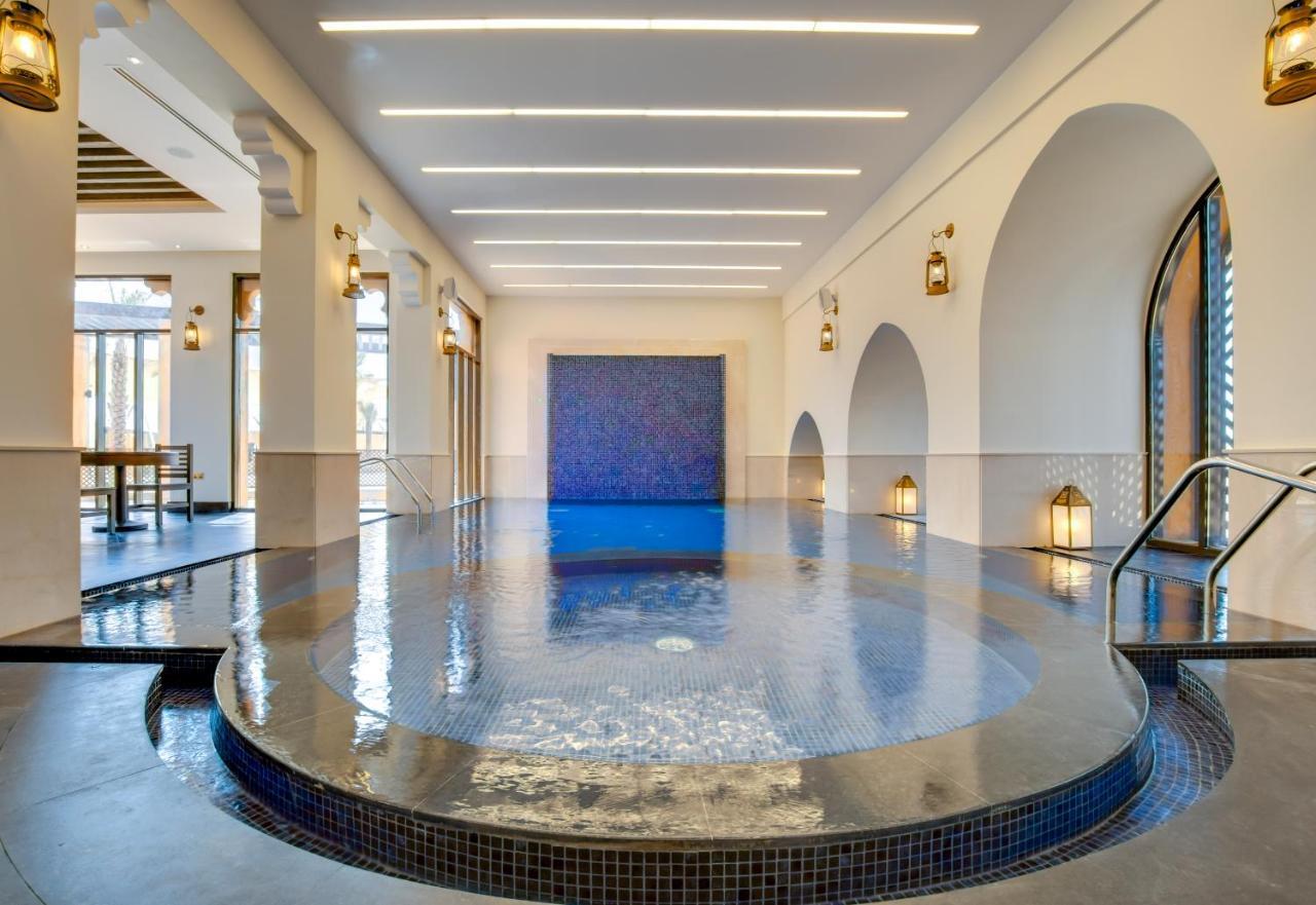 Al Badayer Retreat By Sharjah Collection 호텔 Margham 외부 사진 The pool at the Four Seasons Hotel, Amman